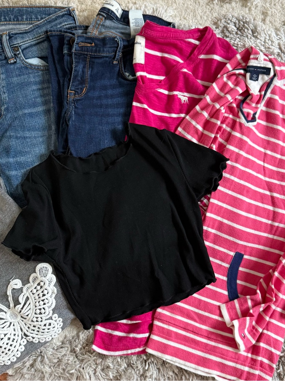 abercrombie kids, Tommy Hilfiger and more Girls lot